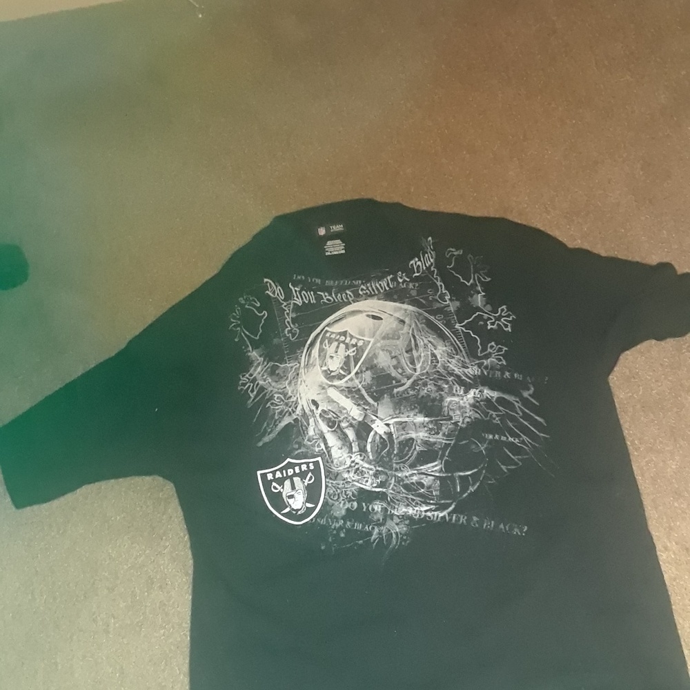 Oakland raiders men's tee